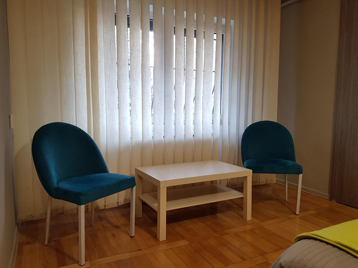 Woodstone Apartment Ploieşti Esterno foto